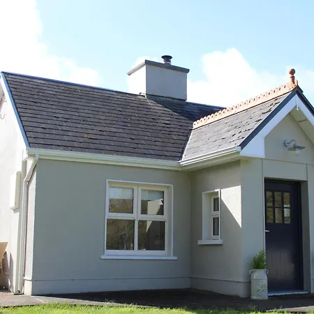 Holiday home Heather And Shepherds Hut *