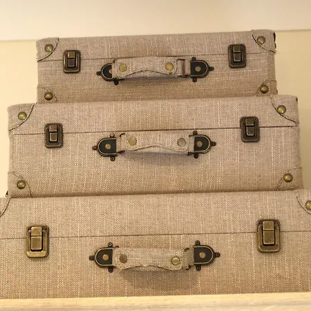 Heather And Shepherds Hut * Knock (Mayo)