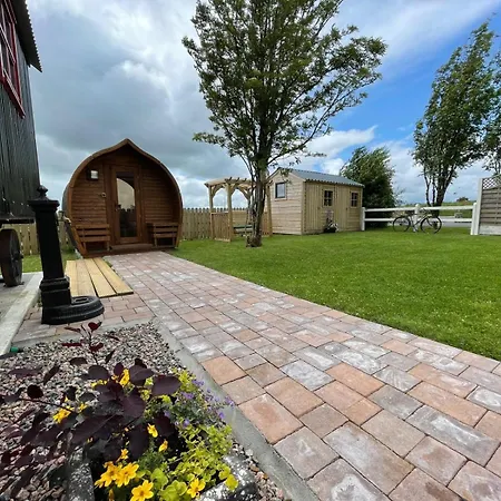 Vakantiehuis Heather And Shepherds Hut *