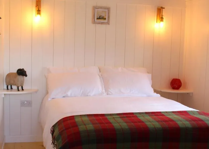 Heather And Shepherds Hut * Knock (Mayo)